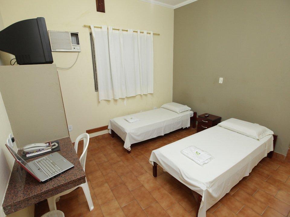 Pouso Novo 3* Matão